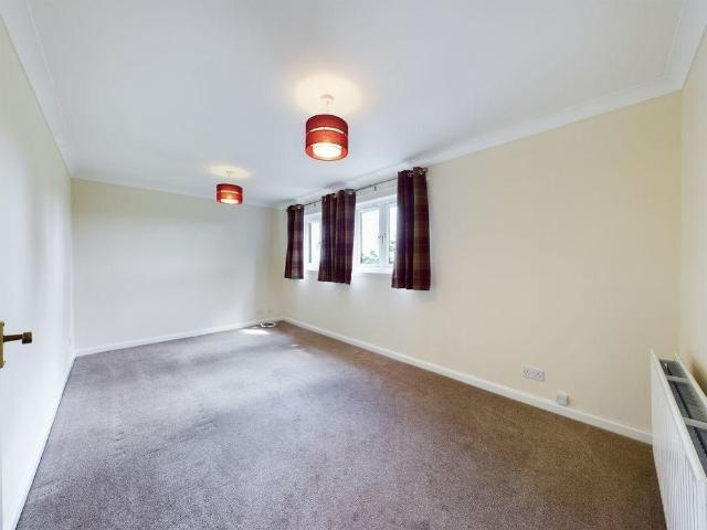 Apartment for rent in Baljaffray, Bearsden