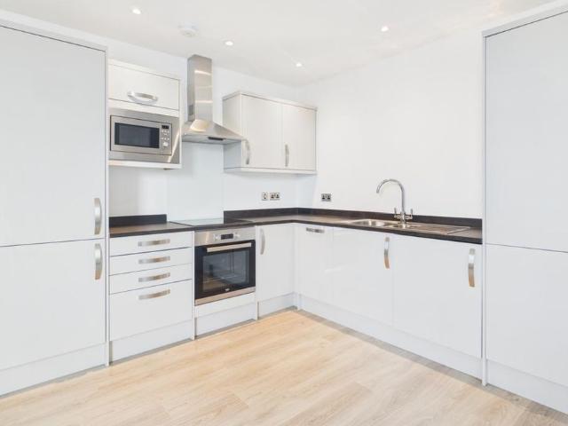 Apartment for rent in Chequers, Gloucester