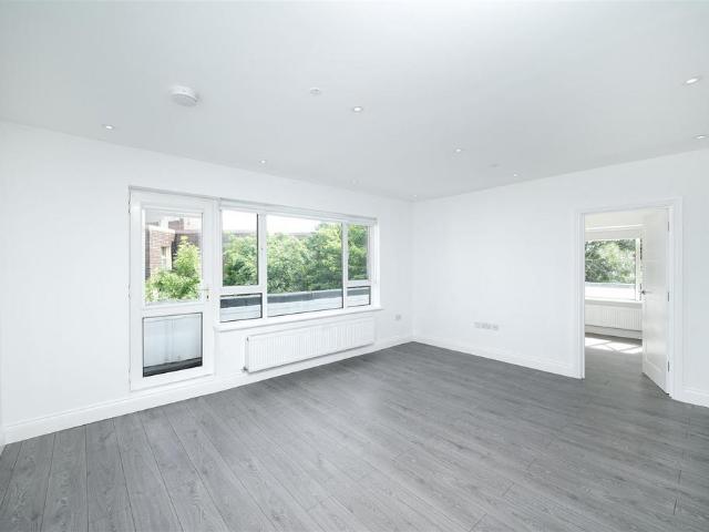 Flat for rent in Hendon, Isle Of Man