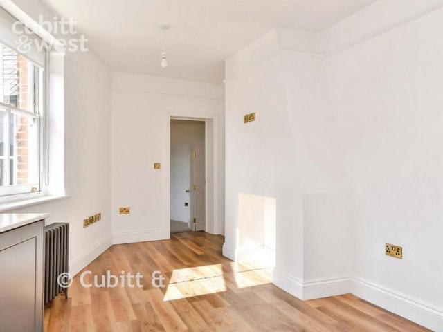 Apartment for rent in Lewes, Iford