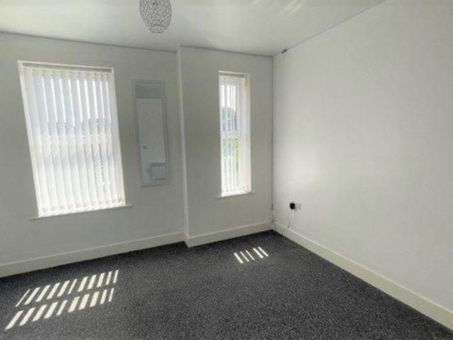 Apartment for rent in Rivacre Village, Ellesmere Port