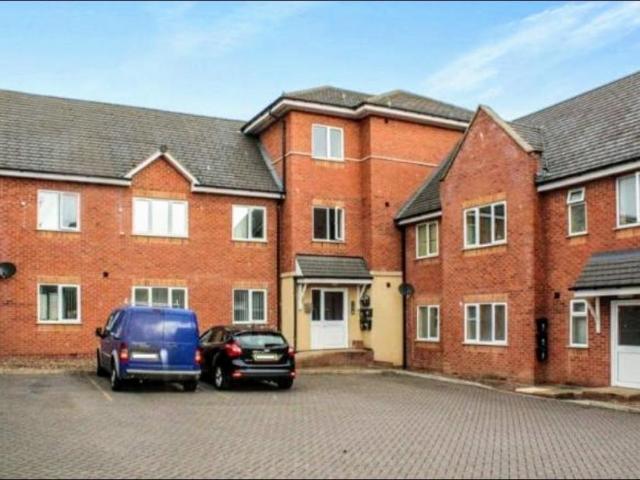 Flat for rent in Tibbington, Tipton