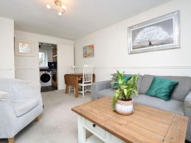 Apartment for rent in Cathcart, Scotland