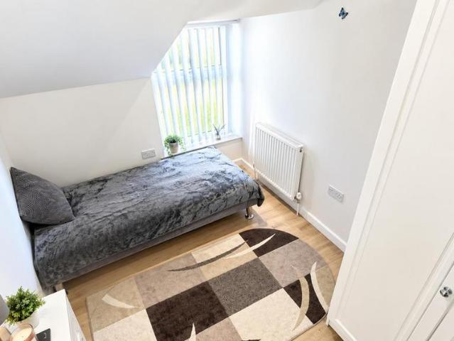 Apartment for rent in Egham, Runnymede