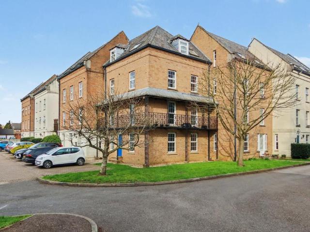 Flat for rent in Evershot, Oxfordshire
