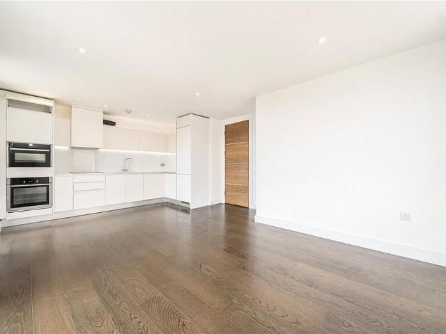 Apartment for rent in Kidbrooke, Greater London