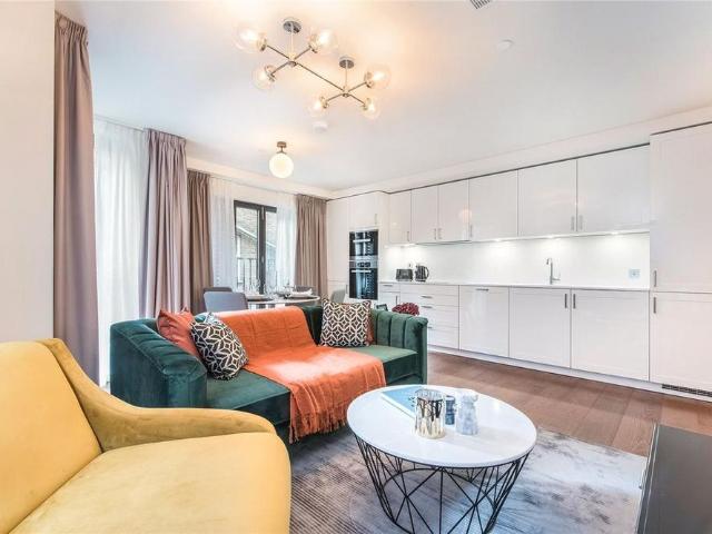 Apartment for rent in Soho, Greater London