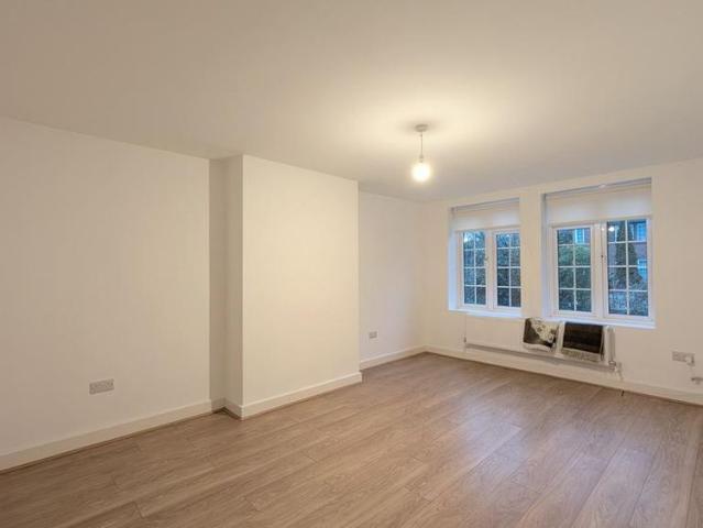 Apartment for rent in Greater London