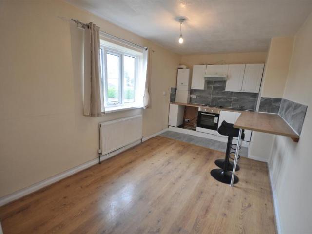 Flat for rent in Sprotbrough, South Yorkshire
