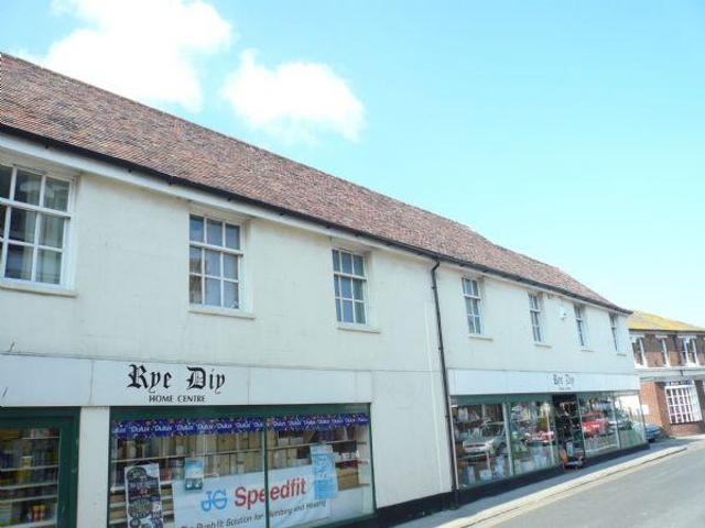 Flat for rent in Heathlands, East Sussex