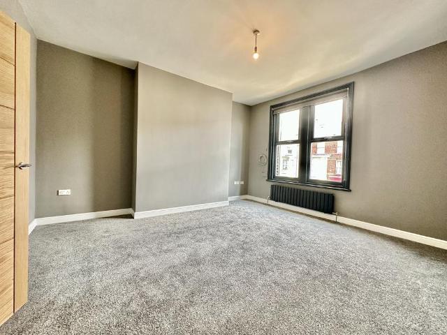 Flat for rent in Heeley Bottom, South Yorkshire