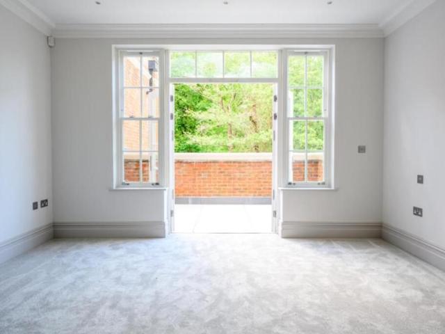 Apartment for rent in Sunningdale