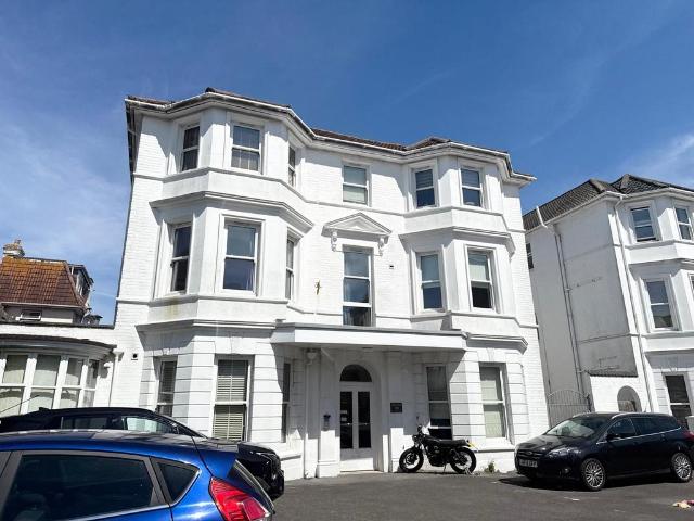Flat for rent in West Cliff, Bournemouth