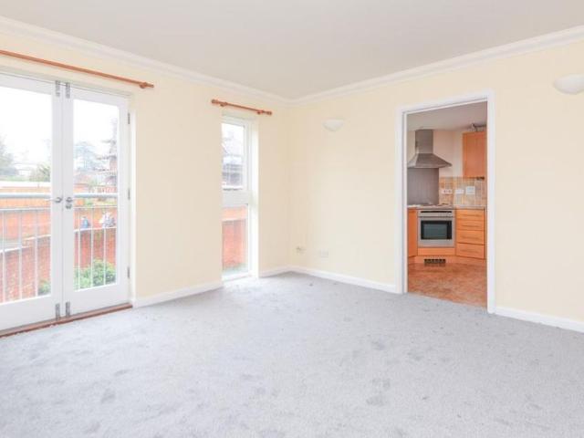 Apartment for rent in Vinters Park, Midway