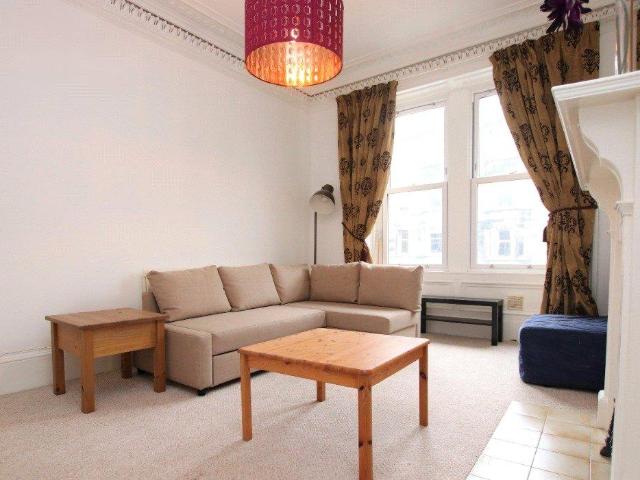 Flat for rent in Marchmont, Scotland