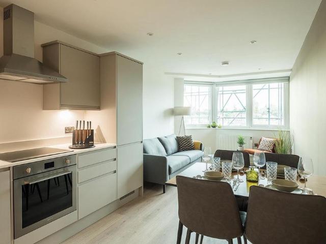 Apartment for rent in The Image, Pouchen End