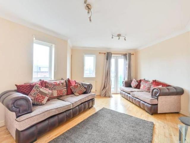 Apartment for rent in London Borough of Barnet, Greater London