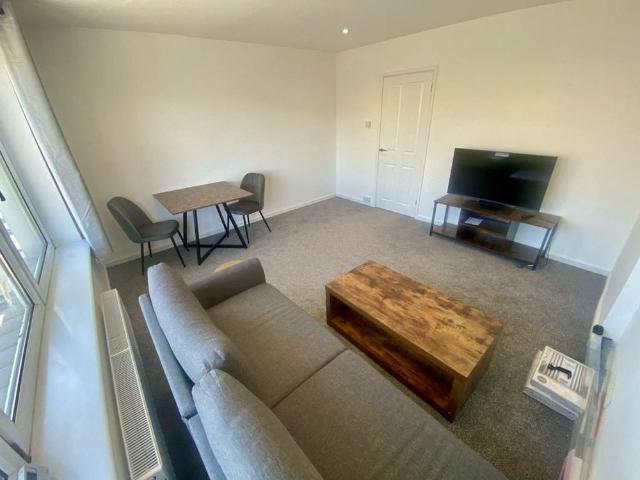 Apartment for rent in Mount Pleasant, Swansea