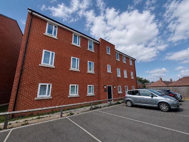 Flat for rent in Westgate Place, Wakefield