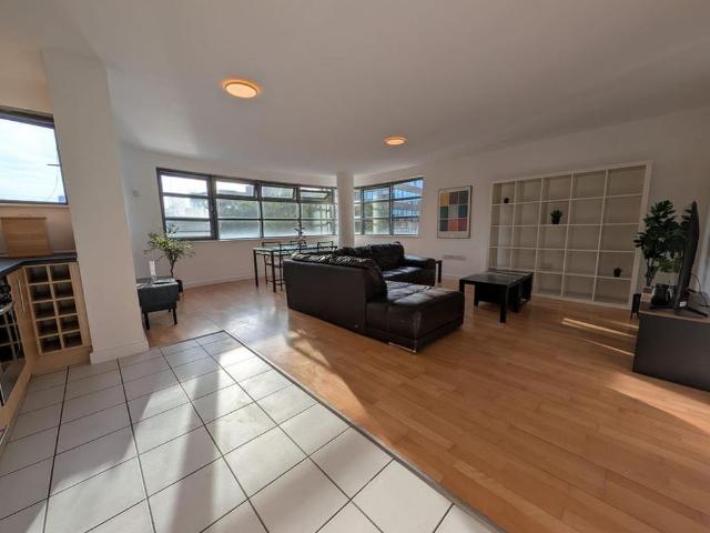 Apartment for rent in City Centre, Georgia