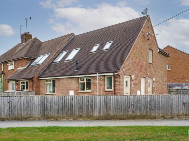 Flat for rent in Berrick Salome, Oxfordshire