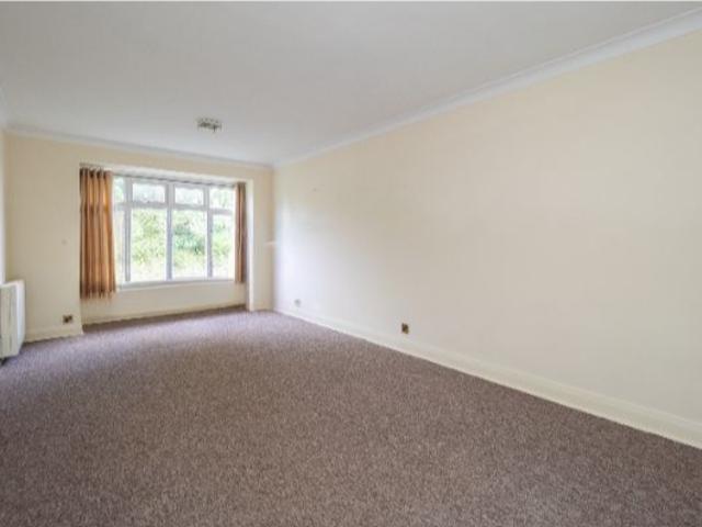 Apartment for rent in London Borough of Merton, Greater London