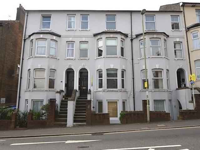 Flat for rent in Aldershot, Hampshire