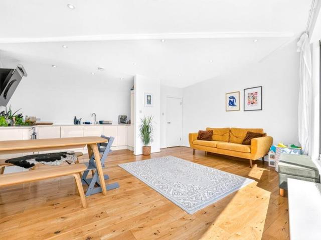 Apartment for rent in Islington, Greater London