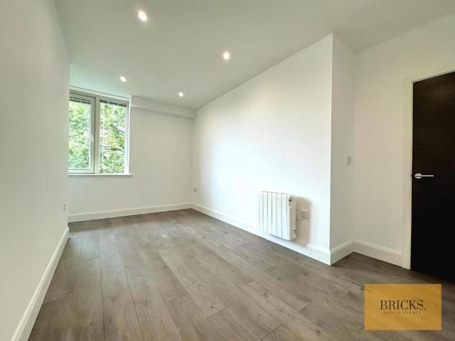 Apartment for rent in Potters Bar, Hertsmere
