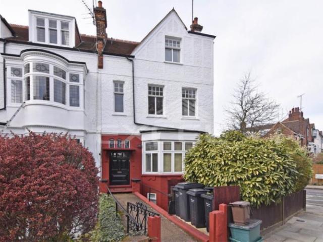 Apartment for rent in West Hampstead, Isle Of Man