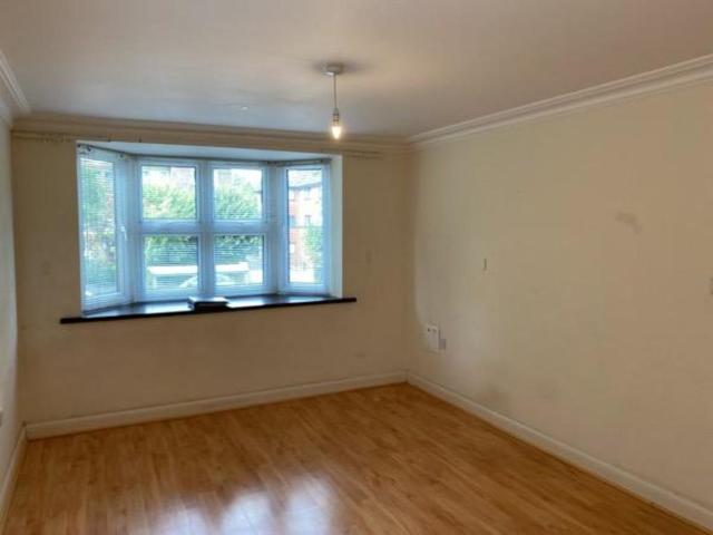 Apartment for rent in Westwood Park, City Of Southampton