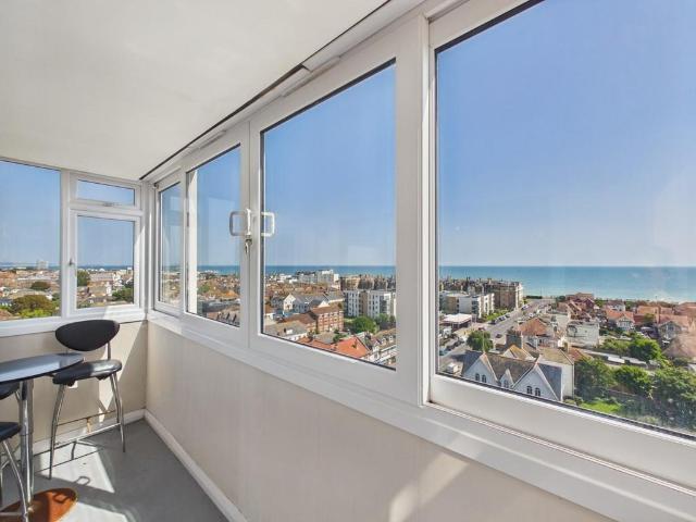 Flat for rent in West Worthing, Worthing