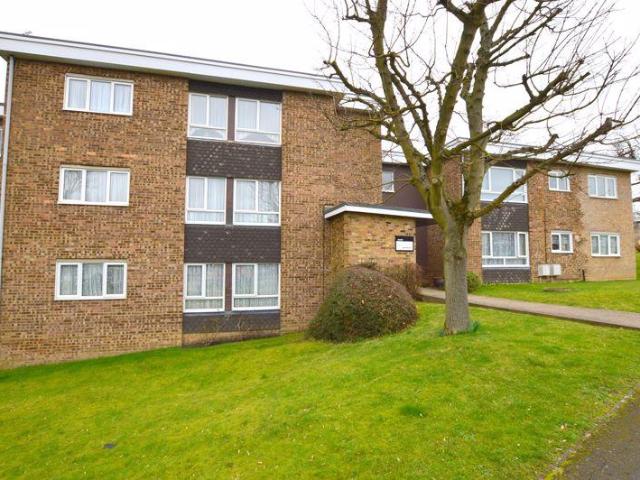 Flat for rent in Watford Rural, Batchworth