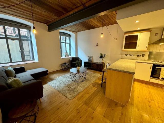 Apartment for rent in First Street, Manchester