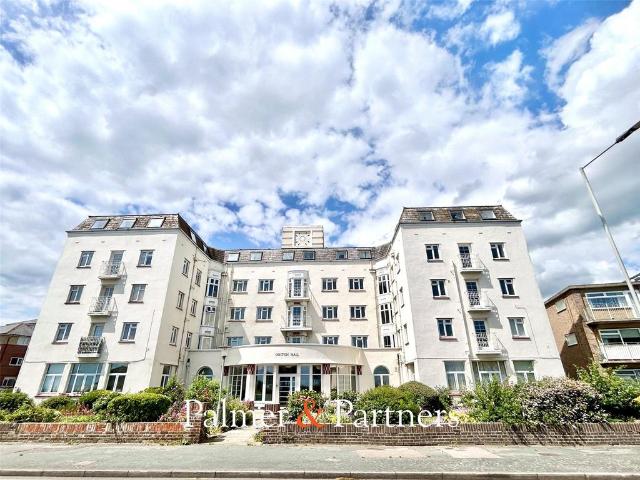 Flat for rent in Holland-on-Sea, Dale Hill