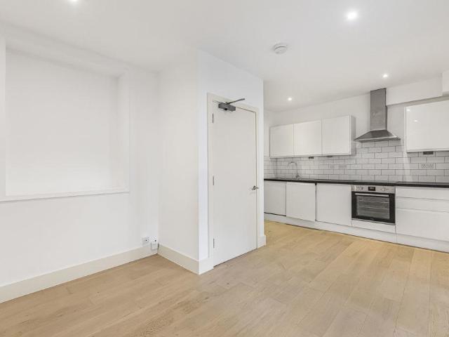 Flat for rent in Shoreditch, Greater London