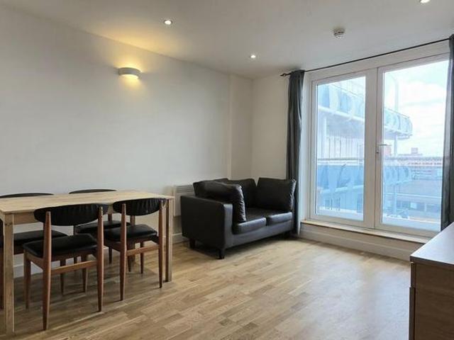 Apartment for rent in Wealdstone, Greater London