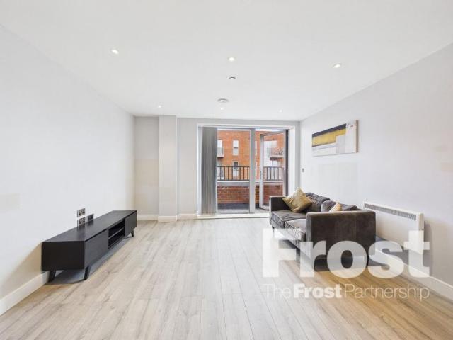 Apartment for rent in Slough