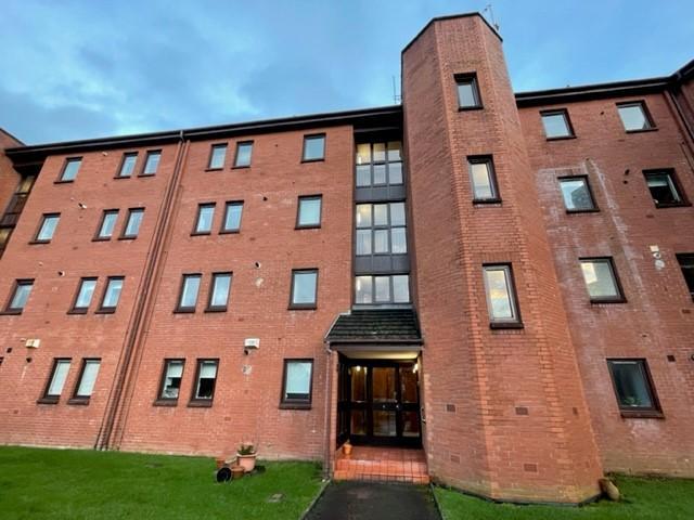 Flat for rent in Crossmyloof, Scotland