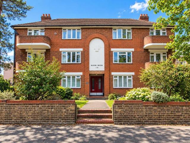 Flat for rent in London Borough of Sutton, Greater London