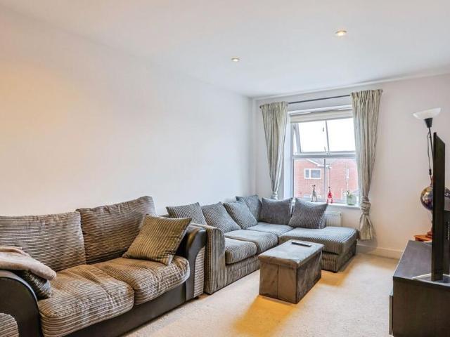 Apartment for rent in Parkstone, Poole