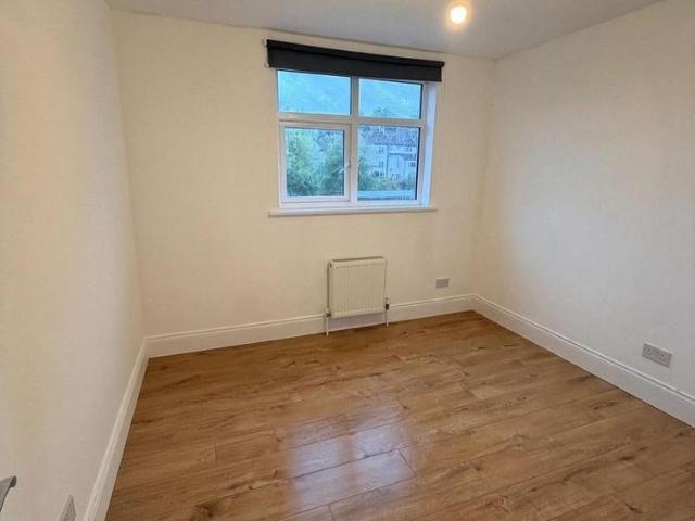 Apartment for rent in London Borough of Croydon, Greater London