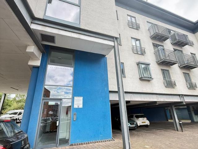 Flat for rent in West Midlands