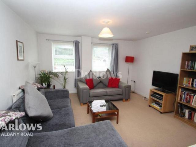 Apartment for rent in Falcon Lodge, Wales