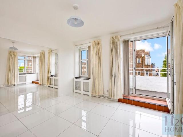 Apartment for rent in Furzehill, East Dorset