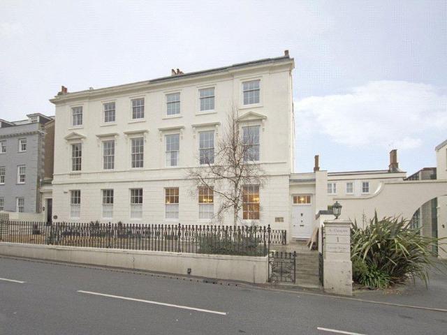 Flat for rent in Saint Peter Port