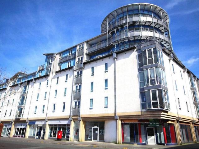 Flat for rent in Rodbourne, Swindon