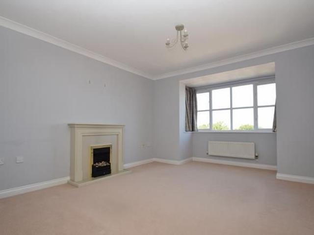 Apartment for rent in Sandybed, Scarborough