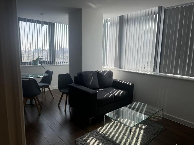 Flat for rent in Calderstones, Isle Of Man