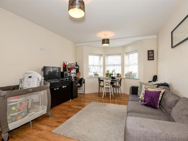 Apartment for rent in London Borough of Ealing, Greater London